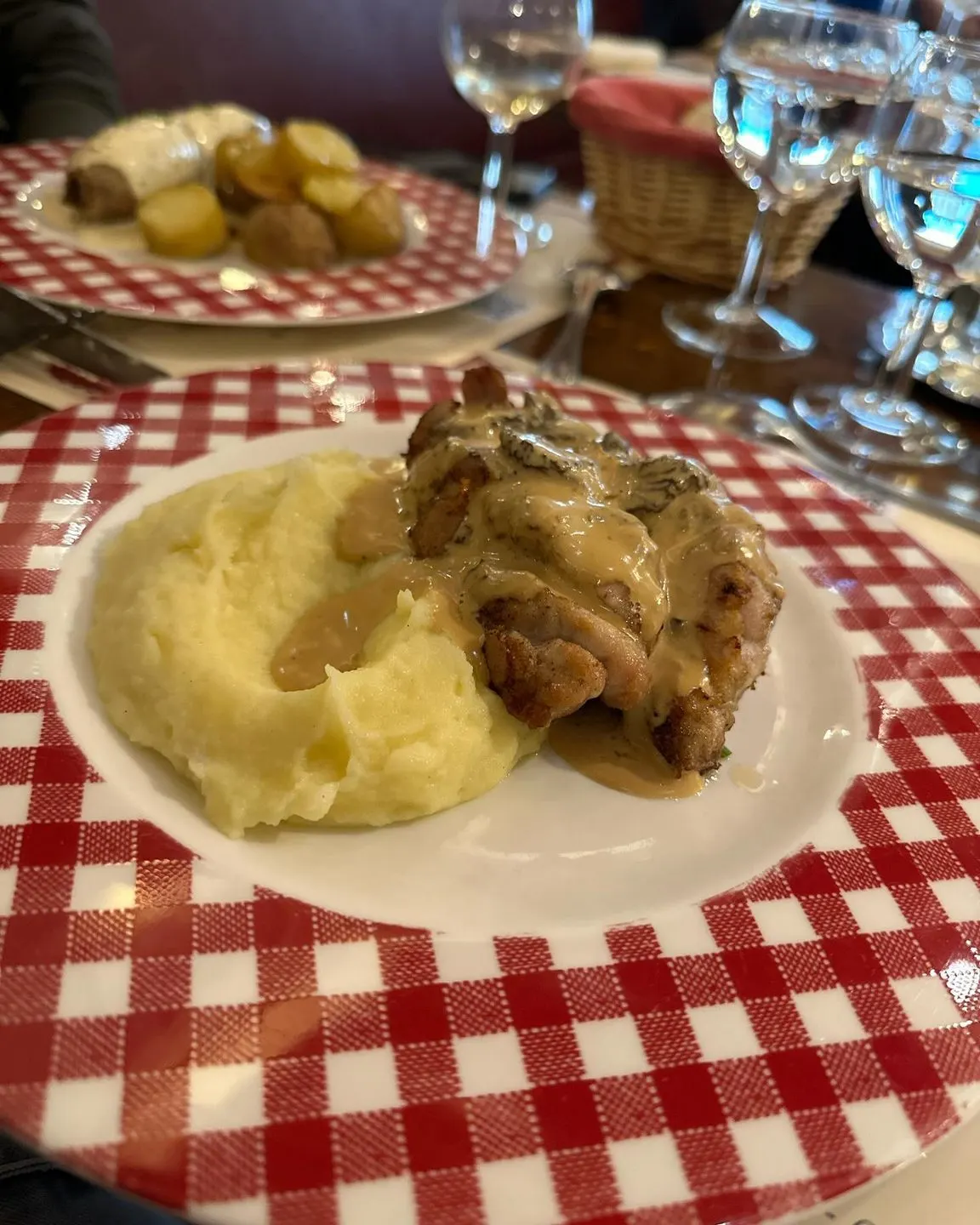 Poêlon D'or — Lyon (3/10)