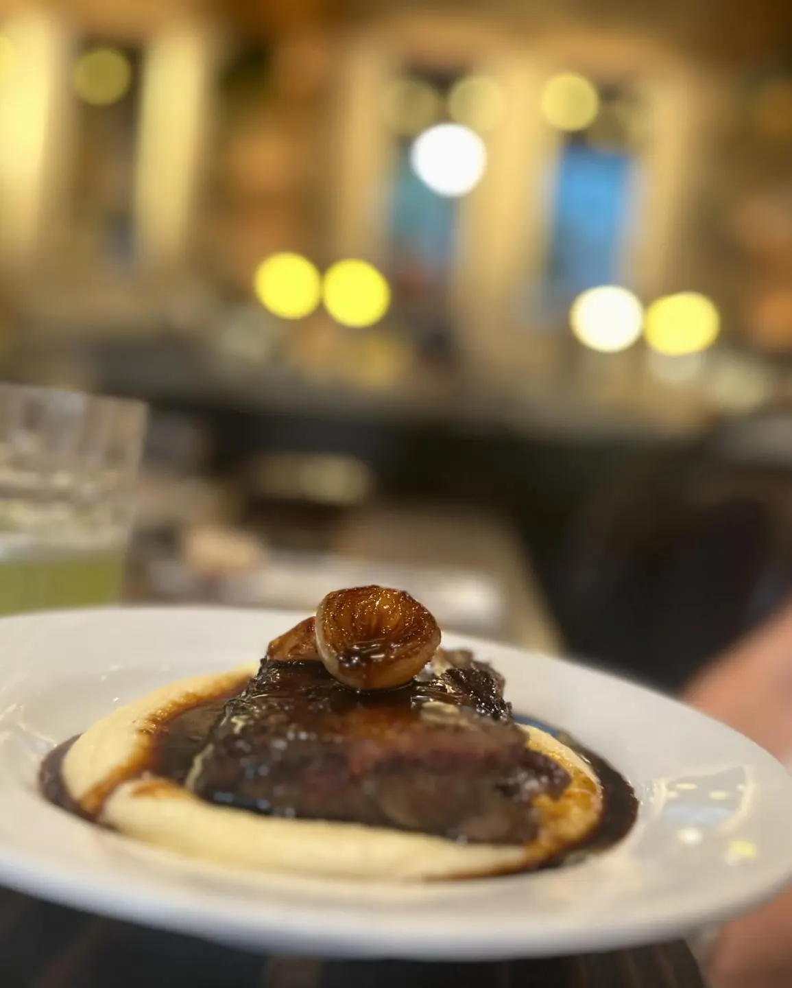 Batard İstanbul — Bomonti (3/10)