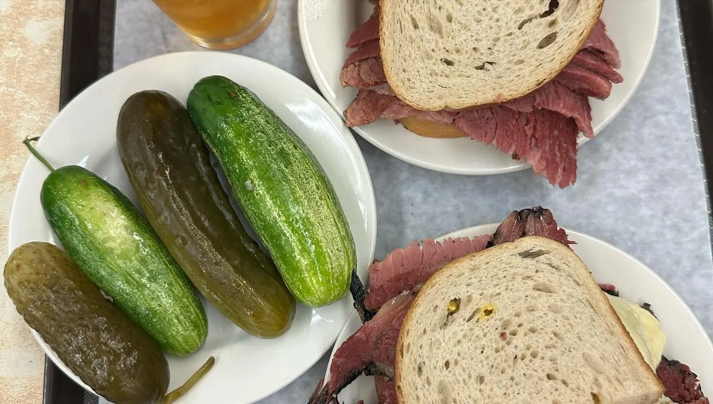 Katz's Delicatessen — New York (4/8)