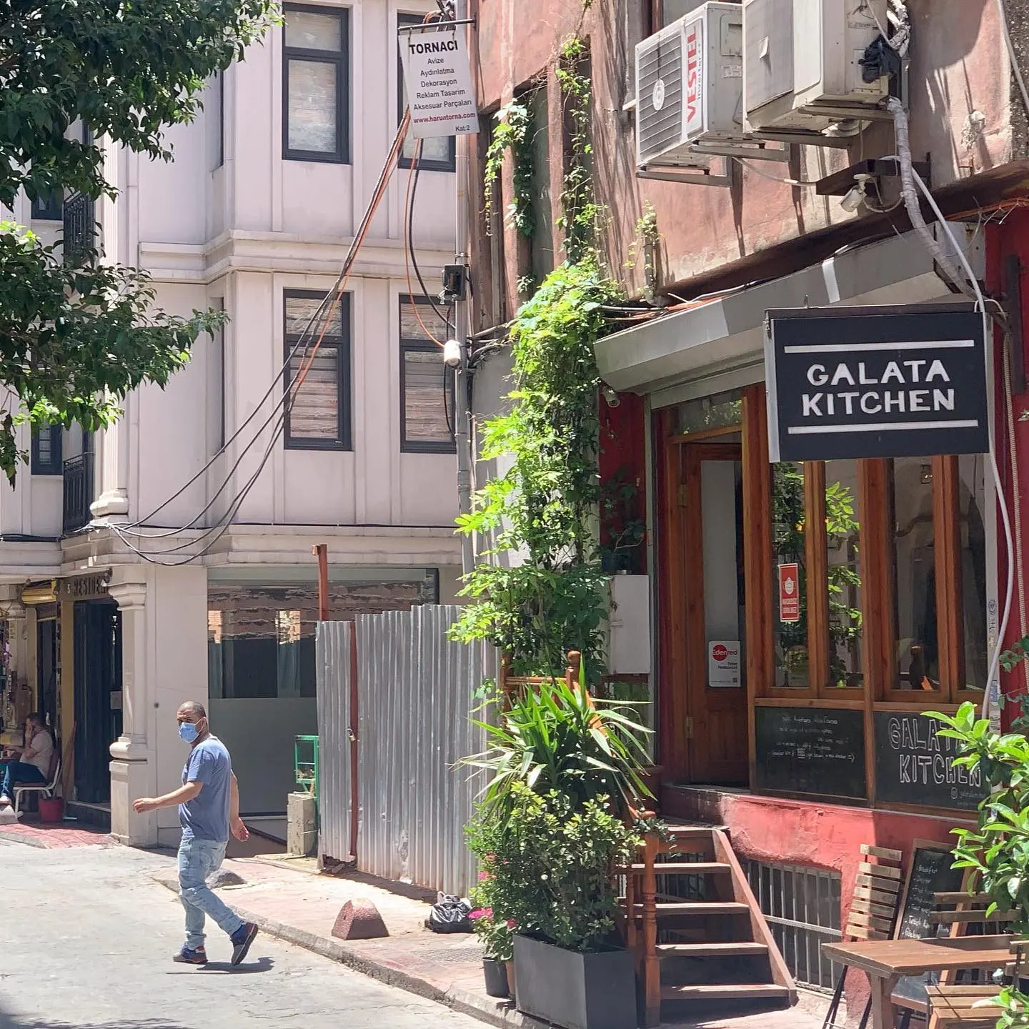 Galata Kitchen — Galata (9/9)
