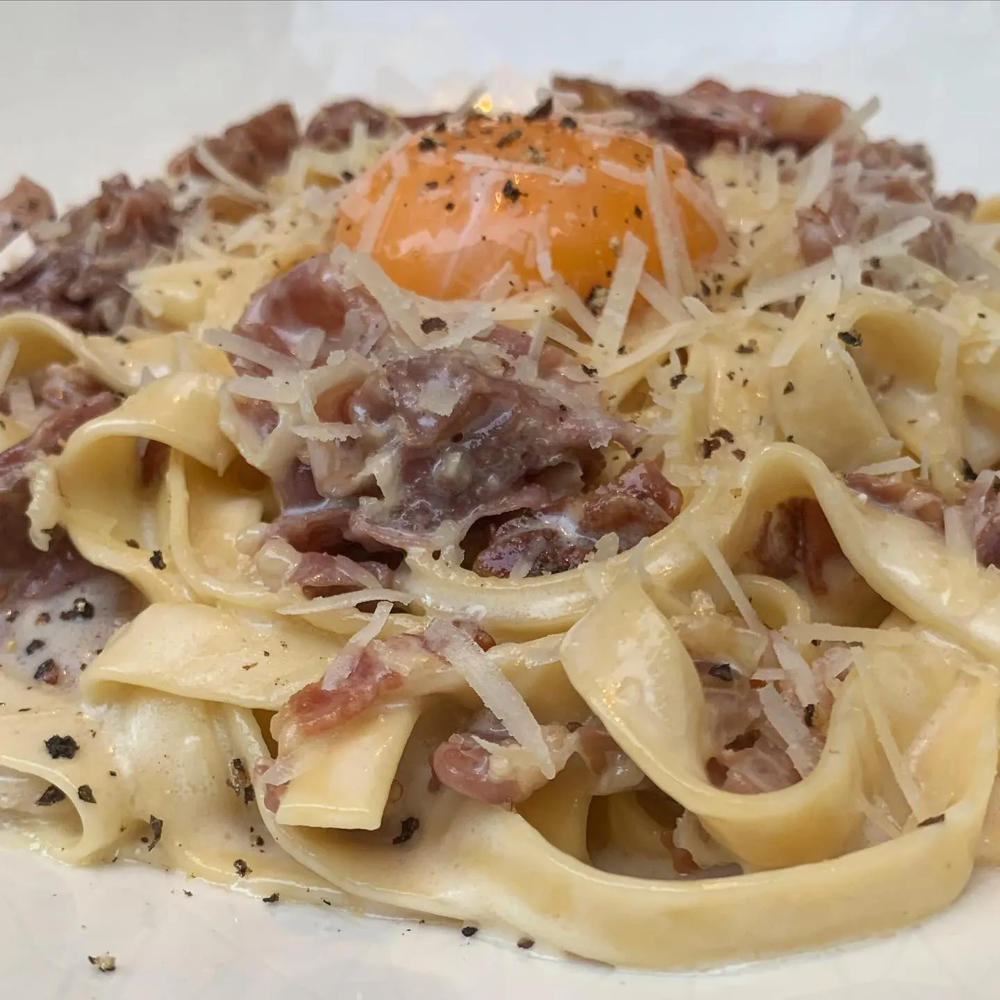 Pinoli Italian Kitchen — Etiler (3/3)