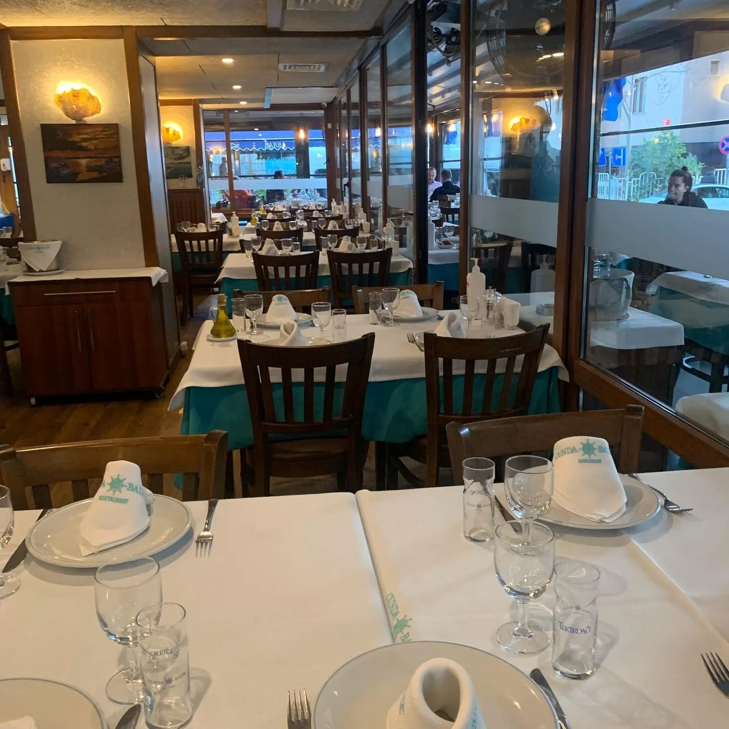 Cunda Balık Restaurant — Bostancı (8/10)