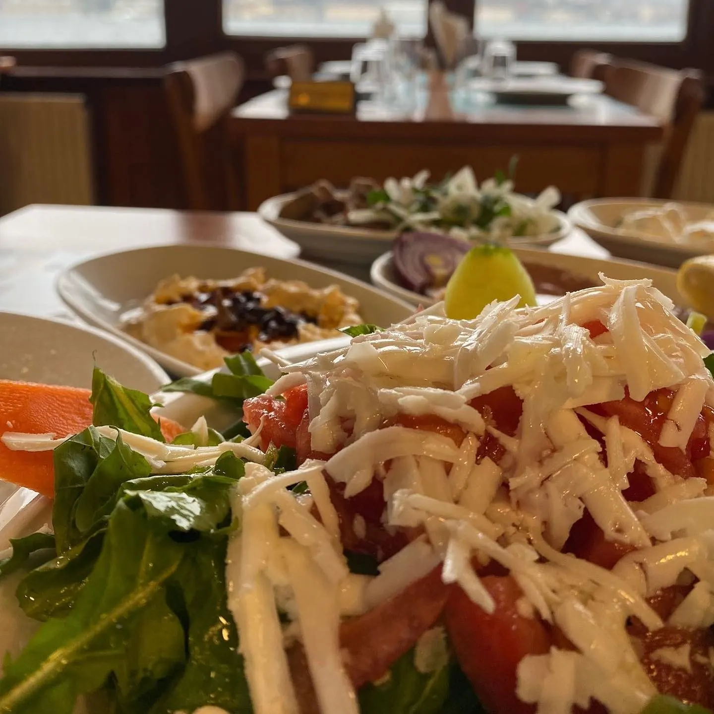 Ismet Baba Fish Restaurant — Kuzguncuk (2/7)