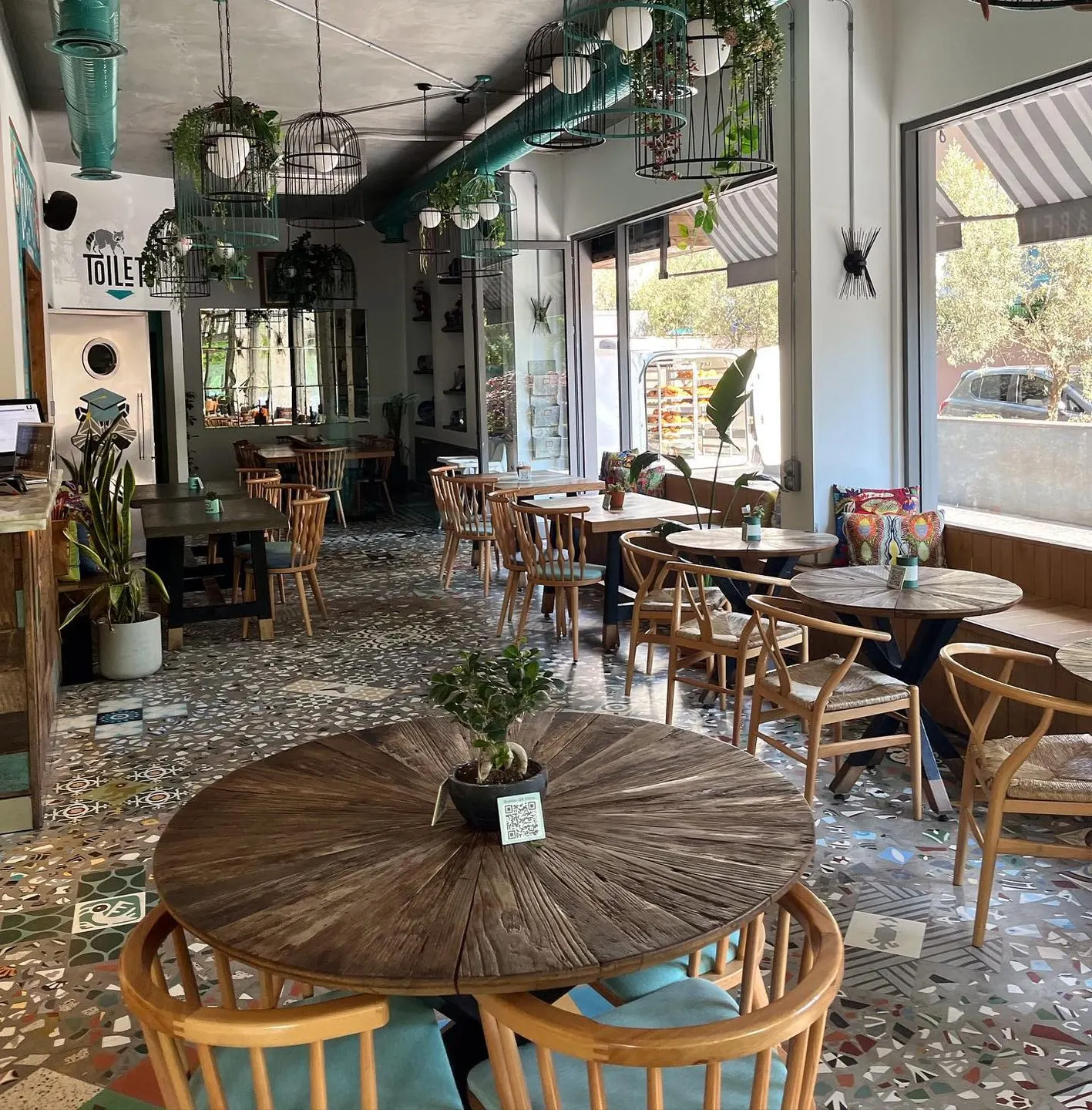 Brekkie Breakfast Club — Moda (4/10)