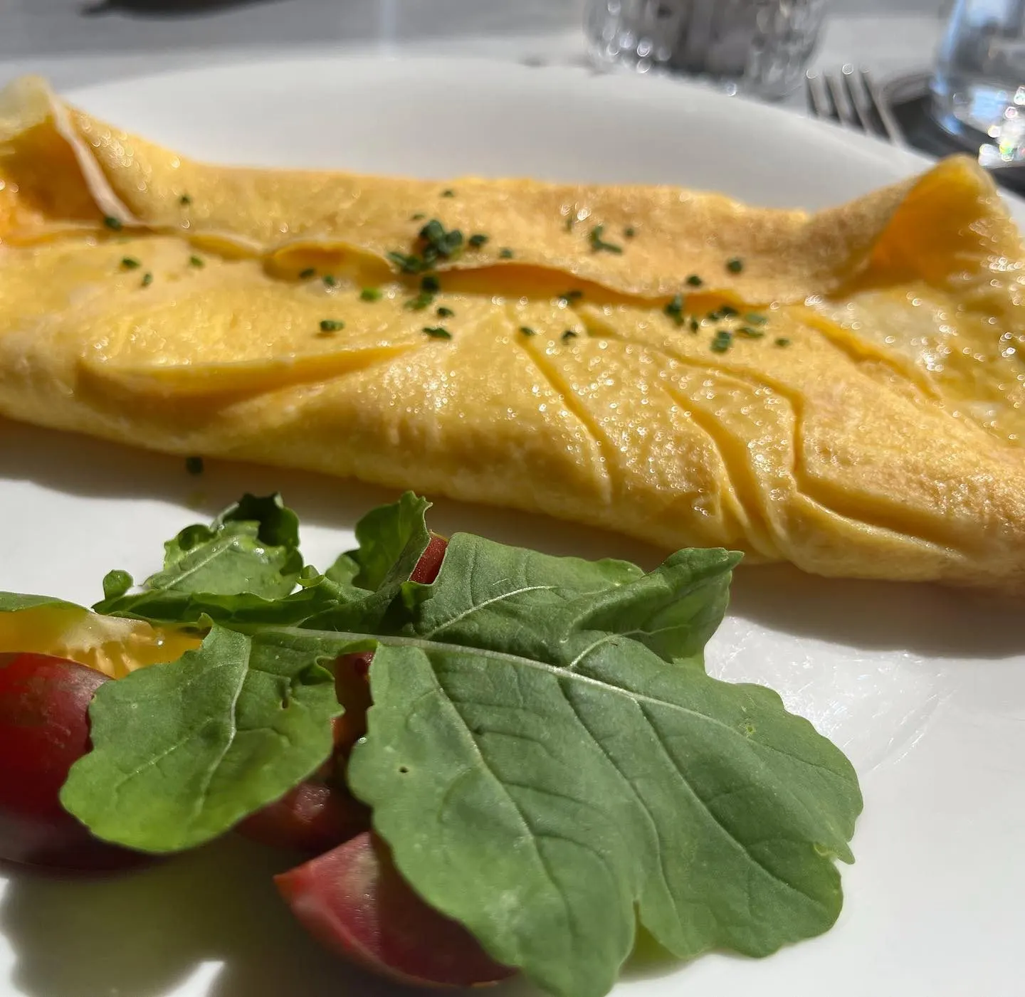 Bebek Hotel by The Stay — Bebek (2/5)