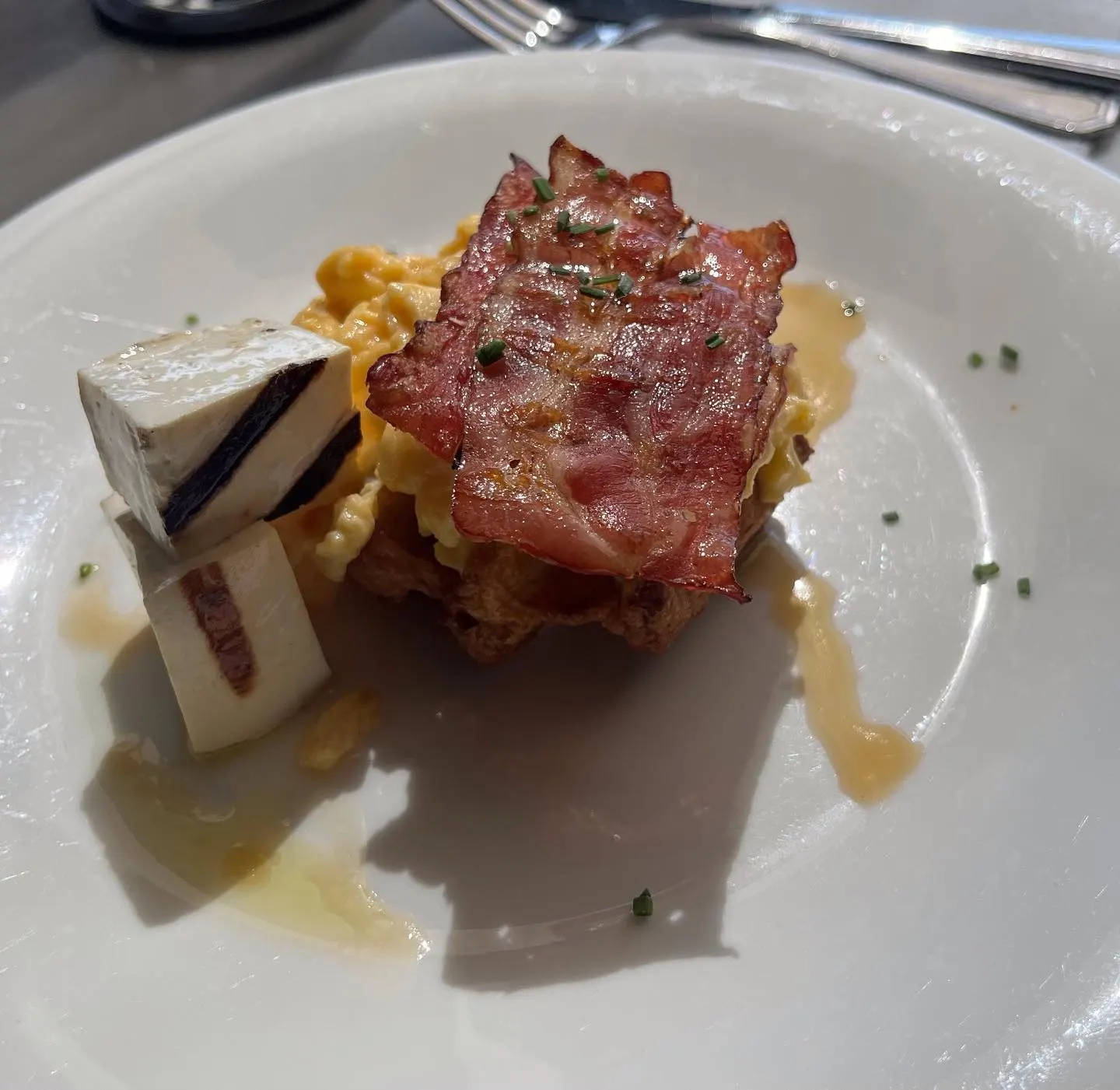 Bebek Hotel by The Stay — Bebek (4/5)