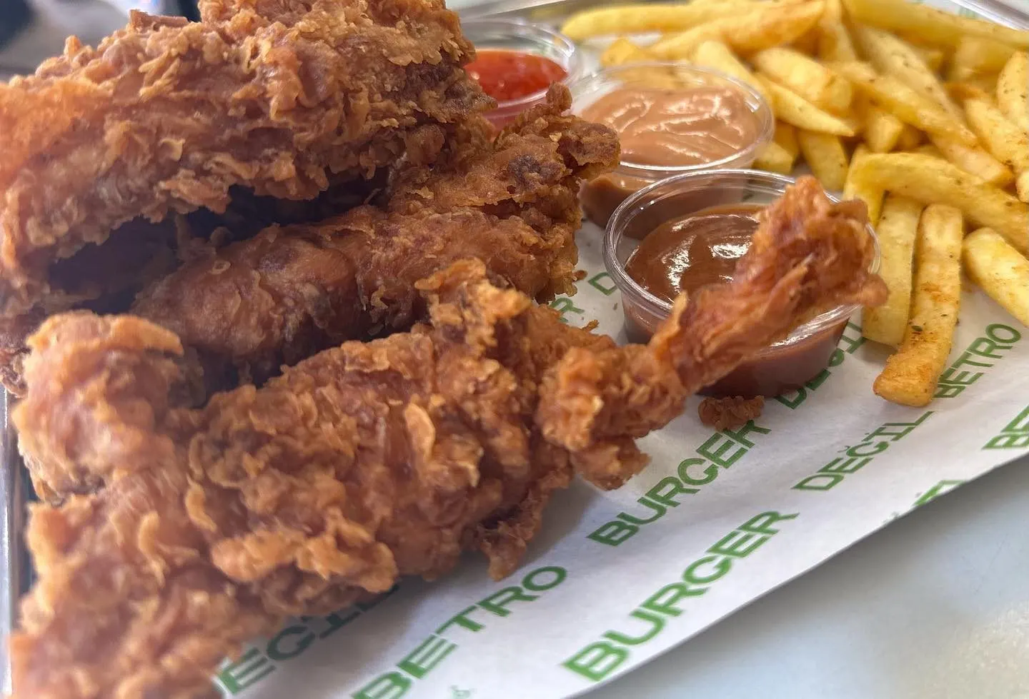 Betro Burger — Beşiktaş (2/8)