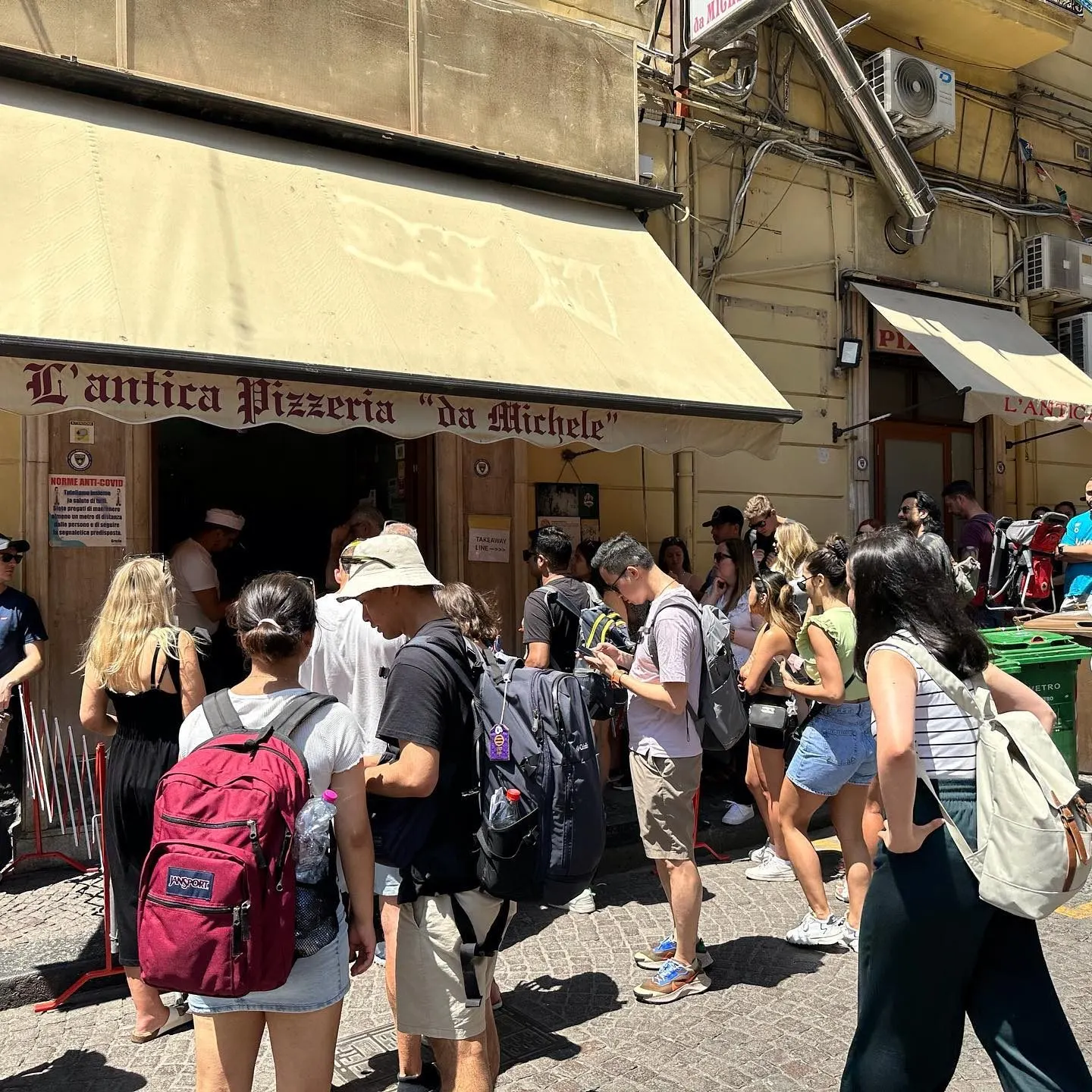 L'Antica Pizzeria Da Michele — Napoli (6/9)