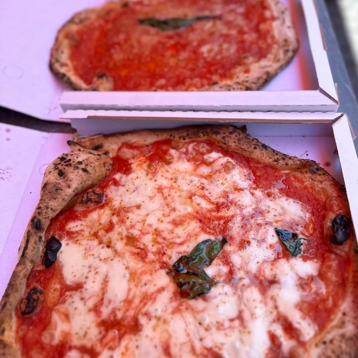 L'Antica Pizzeria Da Michele — Napoli (8/9)