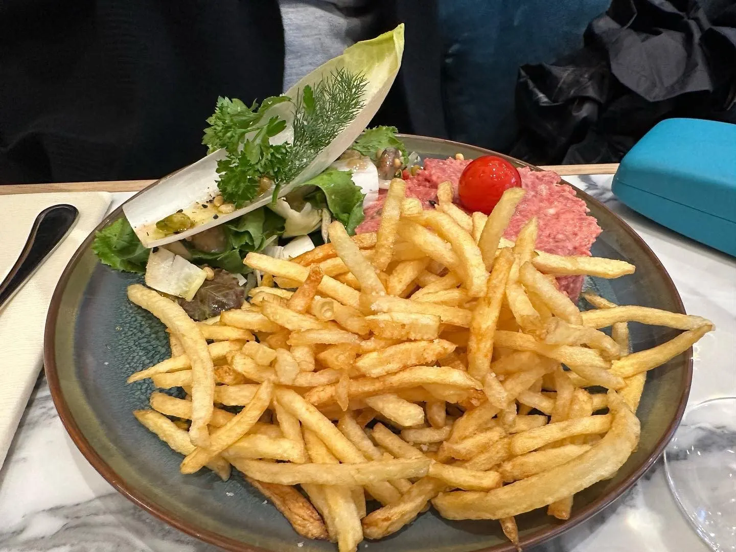 Le Marché — Paris (7/8)