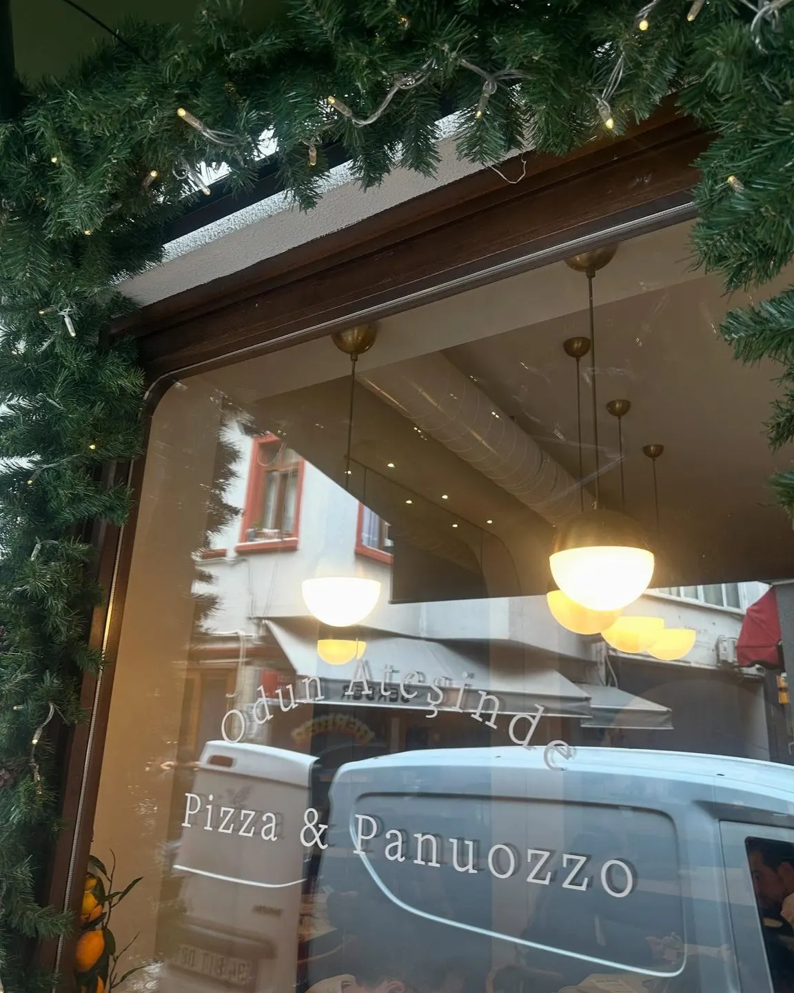 Norm Pizza — Arnavutköy (6/10)