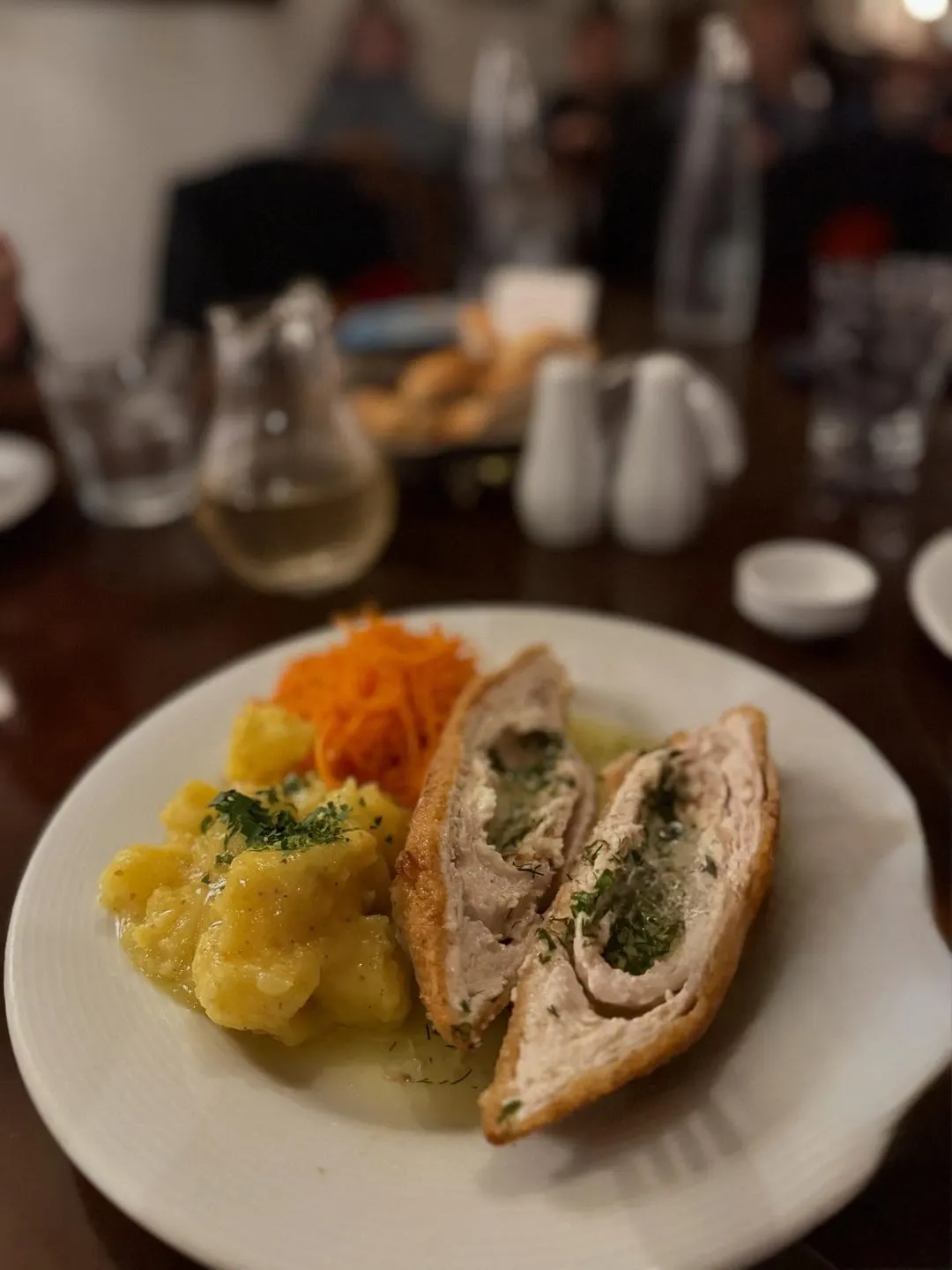 Ayaspasa Russian Restaurant — Taksim (3/17)