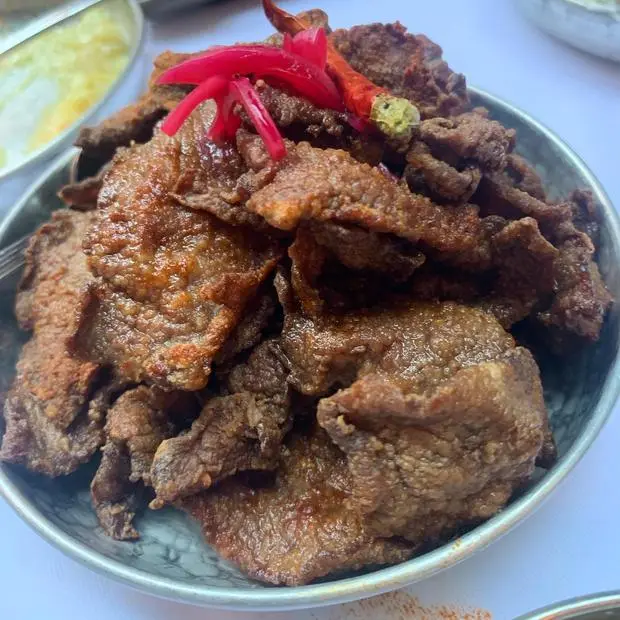 Şişko Perihan — Arnavutköy · İstanbul