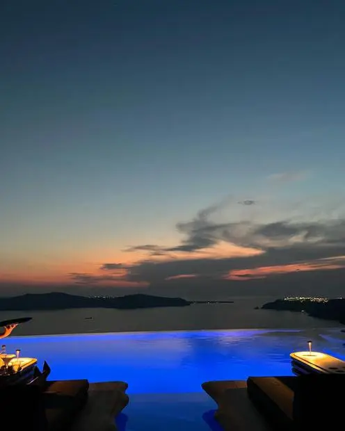 Roka Restaurant — Santorini