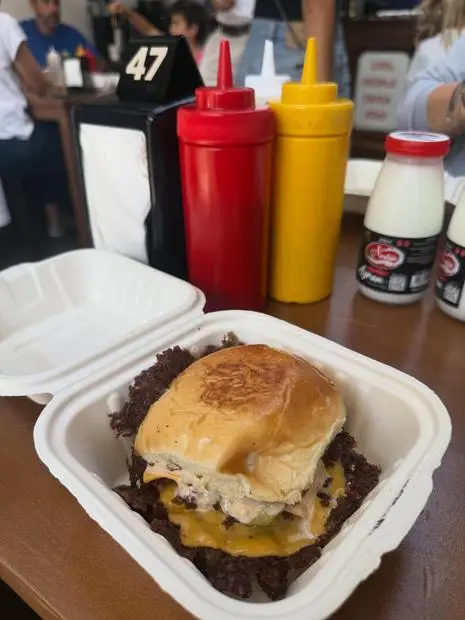 Supernormal Burger Etiler — Etiler · İstanbul