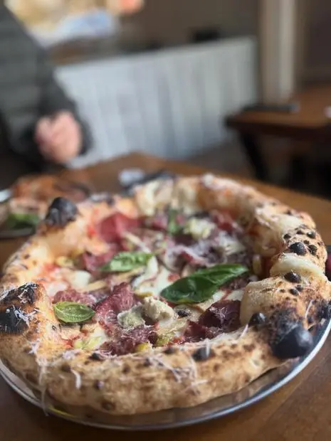 Lou Pizza Napoletana — Gayrettepe · İstanbul